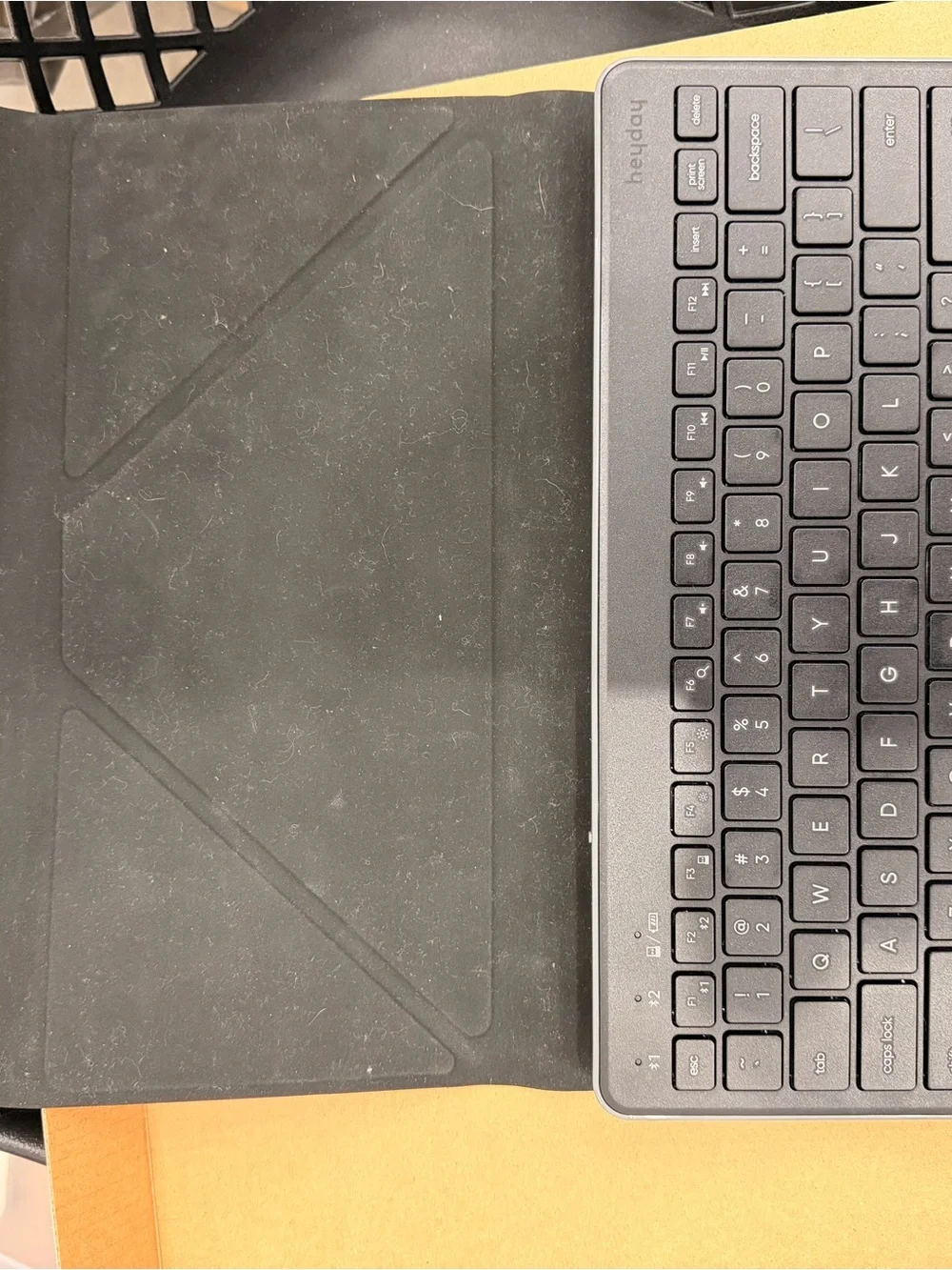 HEYDAY Wireless Keyboard with Stand